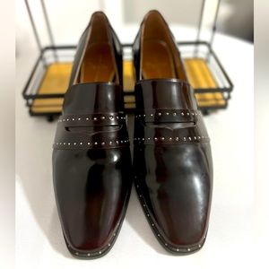 Linea Paola Tara Women’s Penny Loafers With Gold Studs (10)